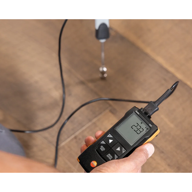 Testo 925 - Instrument de măsurare a temperaturii pentru TC Tip K cu conexiune la aplicație