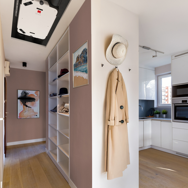 Zehnder EVO 1 HRV PR R – unitate de ventilație cu recuperare de căldură, preîncălzitor integrat, debit 150 m³/h, versiune dreapta